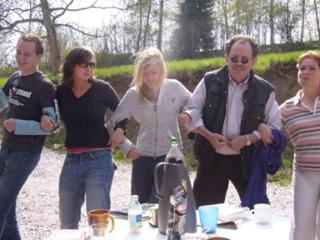 Op de klanken van een accordeon polka ging de hele familie aan het dansen